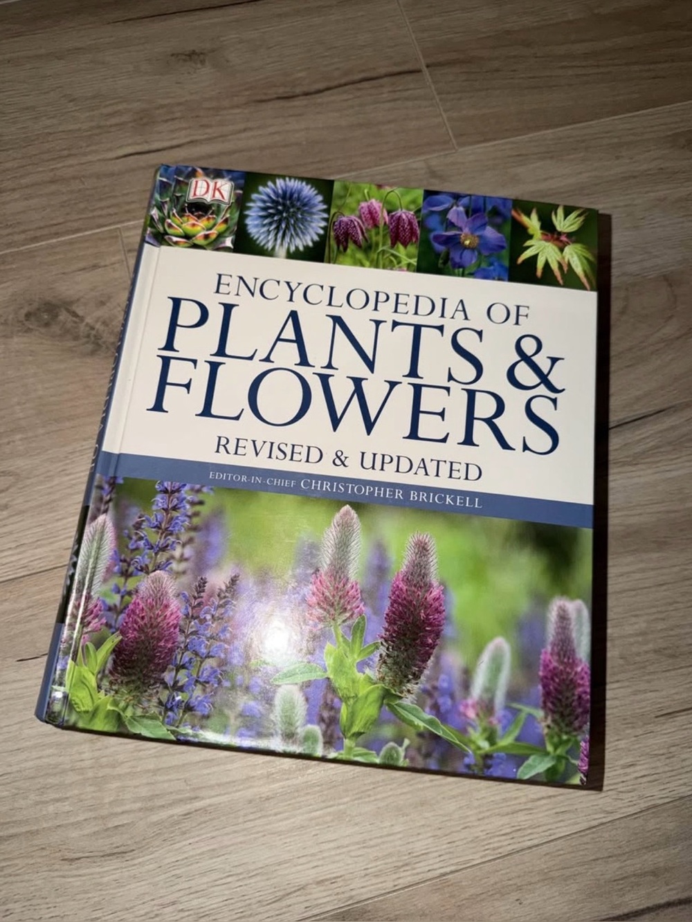 Encyclopedia of Plants & Flowers